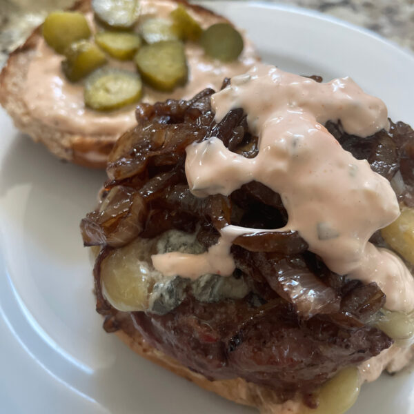 caramelized onions on hamburger
